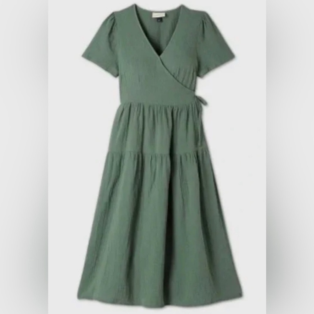 Universal Thread Green Midi Wrap Dress